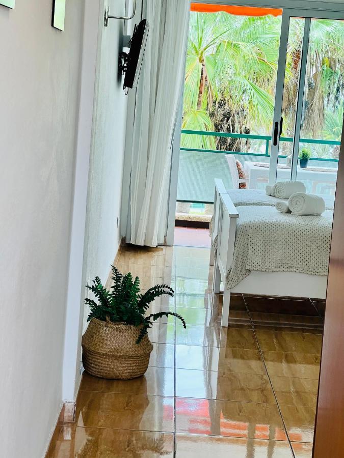 Comodoro Cristianos Beach Vivienda Vacacional Διαμέρισμα Los Cristianos  Εξωτερικό φωτογραφία